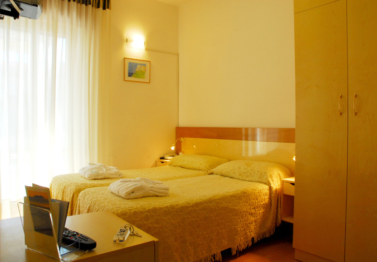 Bedroom 3, Grazia Hotel, Latina