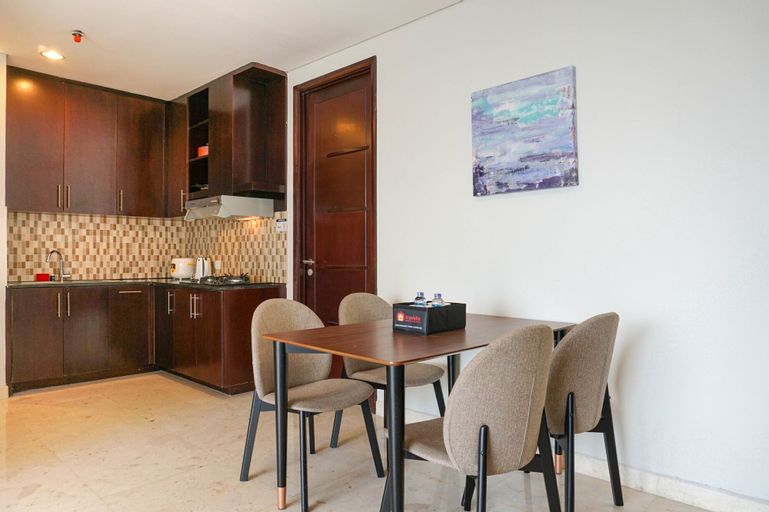Dining Room 19