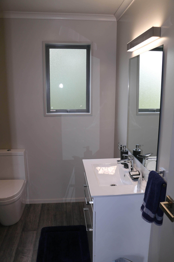 Bathroom 3, Alpine Views Burkes Pass, Mackenzie
