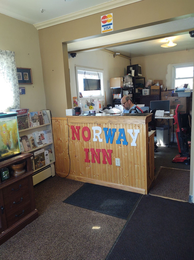 Others 4, Norway Inn, Stutsman
