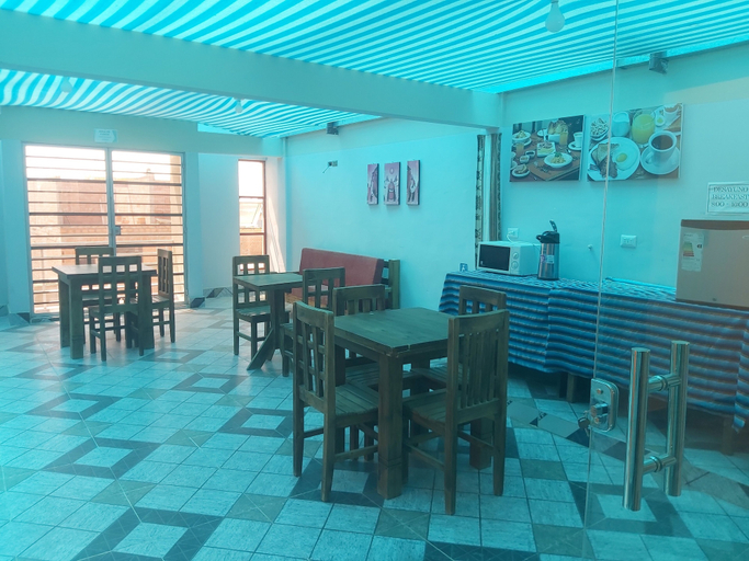 Food & Drinks, Beliz Inn, Antonio Quijarro
