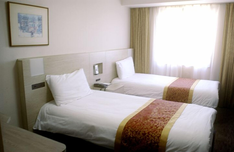 Bedroom 3, Osaka Bay Plaza Hotel, Sakai