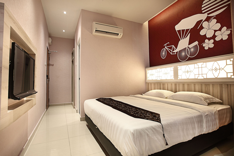 Bedroom 28