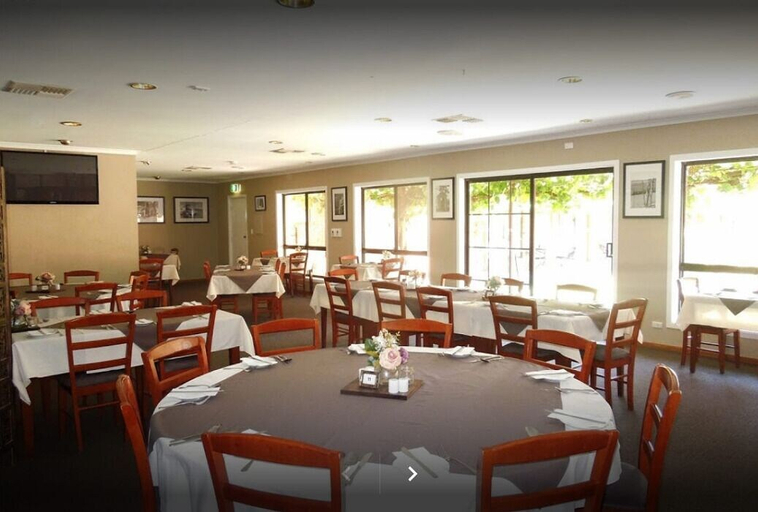 Food & Drinks 5, Kadina Gateway Motor Inn, Copper Coast