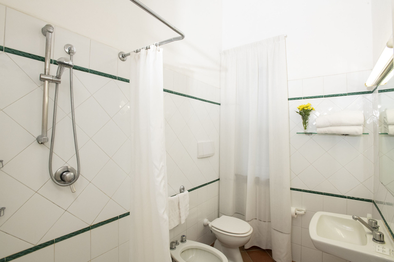 Bathroom 3, Appartamenti la Principina - I Casali, Grosseto