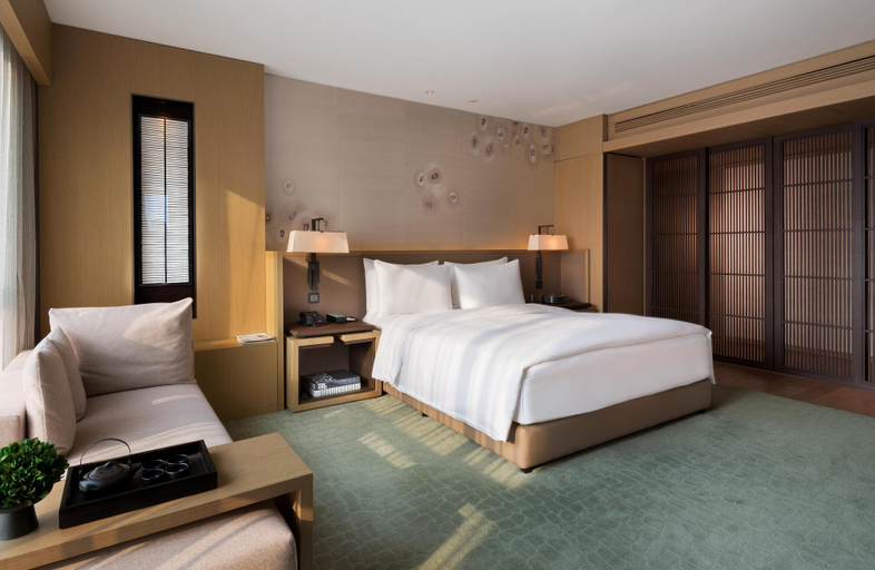 Bedroom 2, The East Hotel Hangzhou, Hangzhou