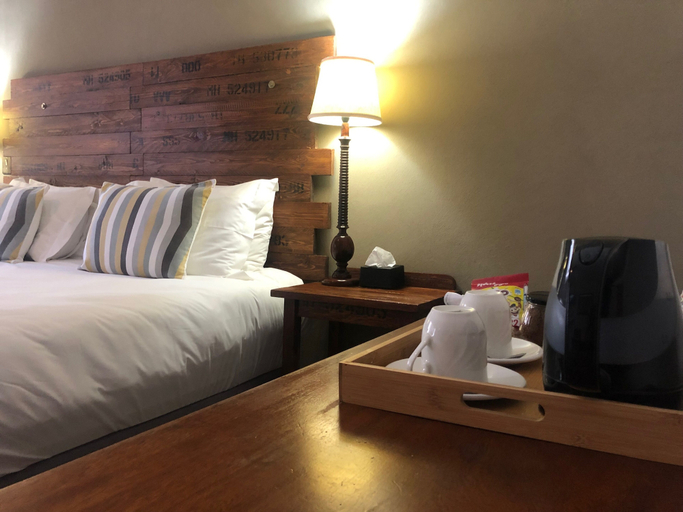 Bedroom 3, Selborne Bed and Breakfast, Buffalo City