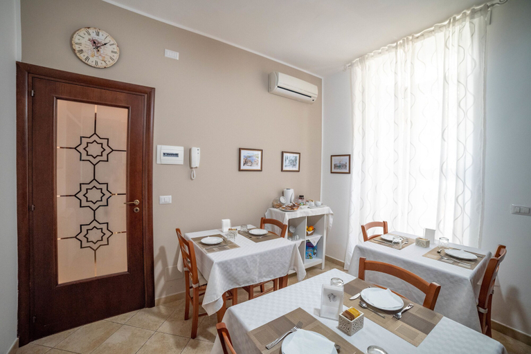 Others 5, Bed and Breakfast Dionisio, Messina