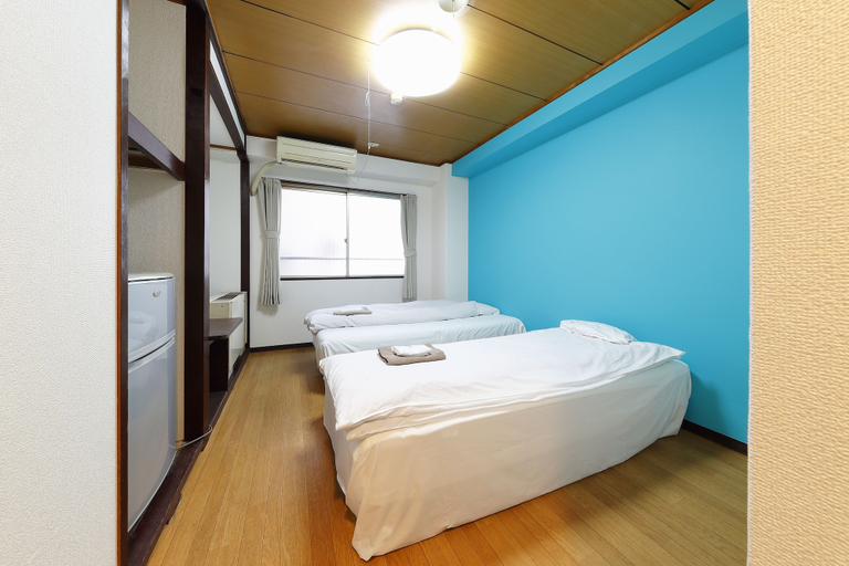 Bedroom 3, Hotel Taiyo, Osaka