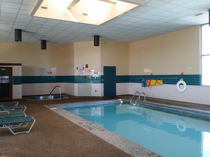 Sport & Beauty, Baymont Inn & Suites Grand Rapids Near Downtown, Kent
