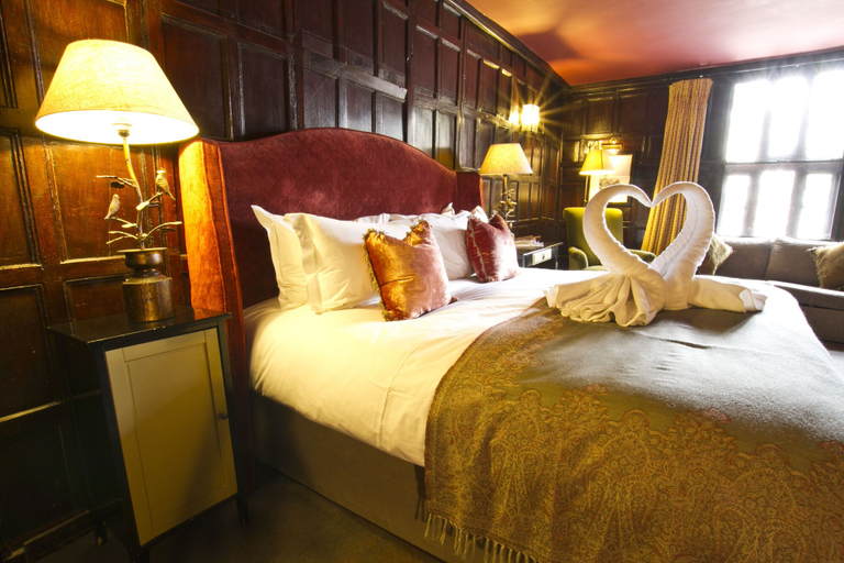 Bedroom 3, The Chapter House, Wiltshire