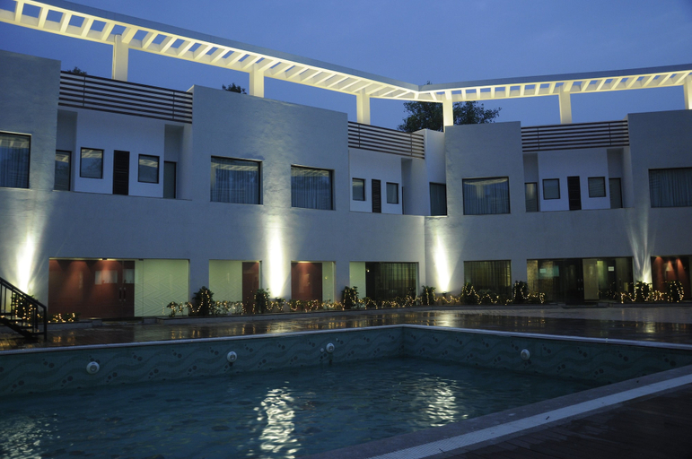 Exterior & Views 2, The Ocean Pearl Gardenia, Delhi