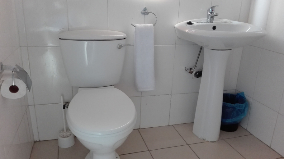 Bathroom 3, Villa Via - Midrand, City of Johannesburg