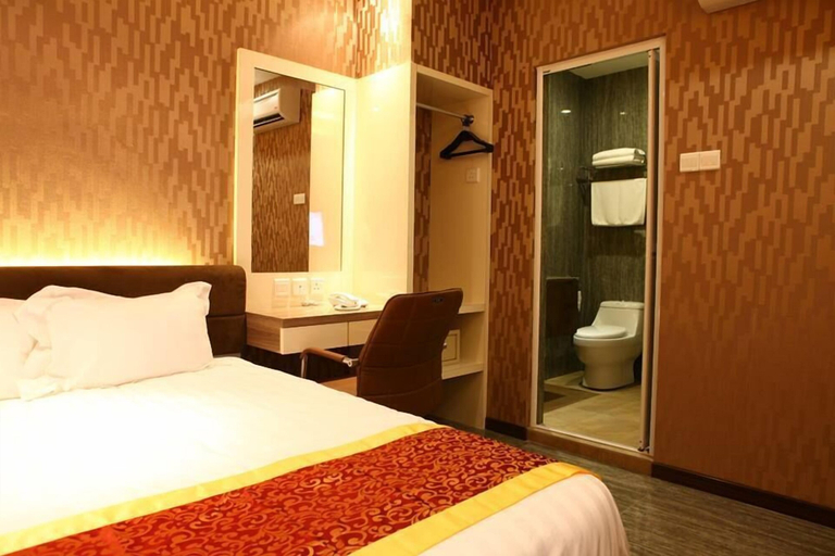 Bedroom 3, Golden Valley Hotel, Malacca City