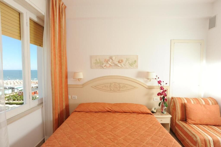 Bedroom 3, Hotel Mocambo, Ravenna