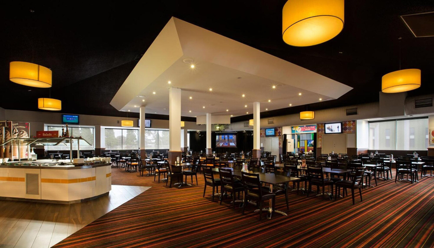 Food & Drinks 5, Nightcap at Gateway Hotel, Corio - Inner