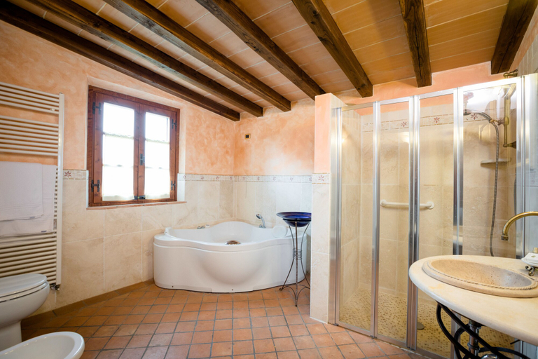 Bathroom 4, Fattoria Sant'Andrea, Siena