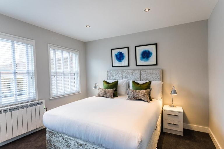 Bedroom 3, Suite Life Serviced Apartments, Swindon
