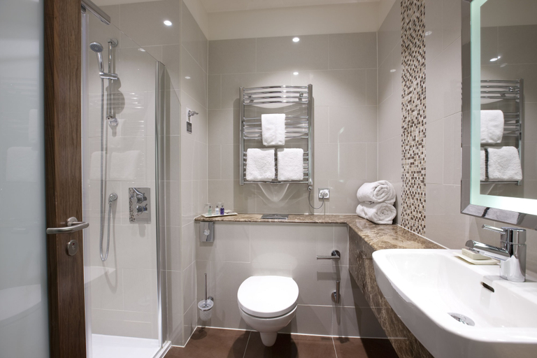 Bathroom 4, Wivenhoe House Hotel, Essex