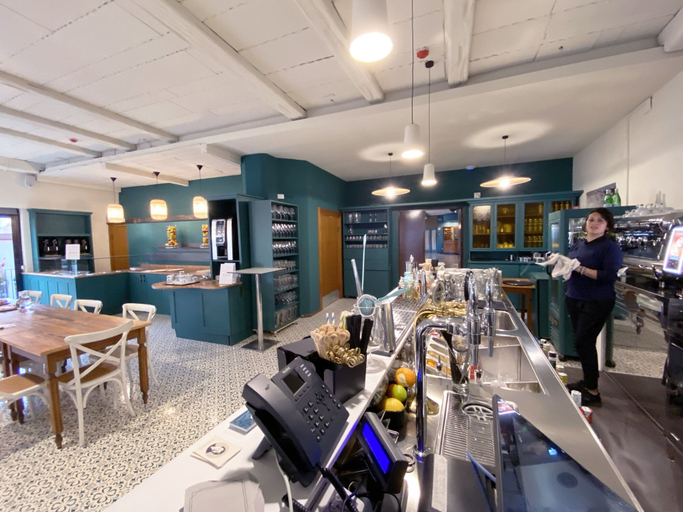 Food & Drinks 5, Hotel Astoria, Verona