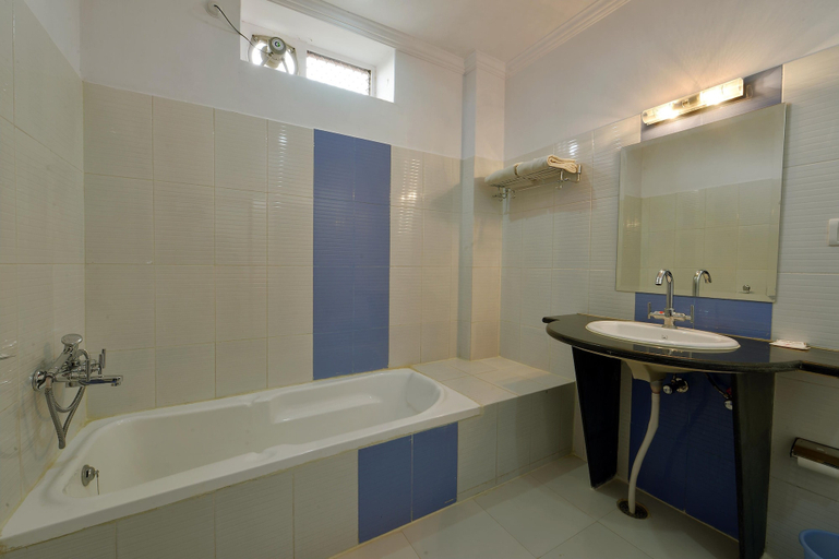 Bathroom 4, Hotel Sky Plaza, Jaisalmer