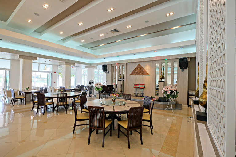 Food & Drinks 5, Green Lake Resort, Muang Chiang Mai