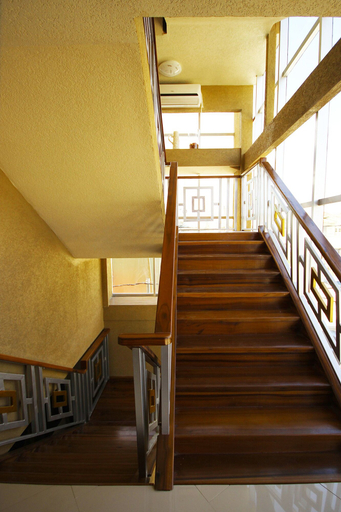 Others 5, Luxury Hotel & Apts, City of Georgetown