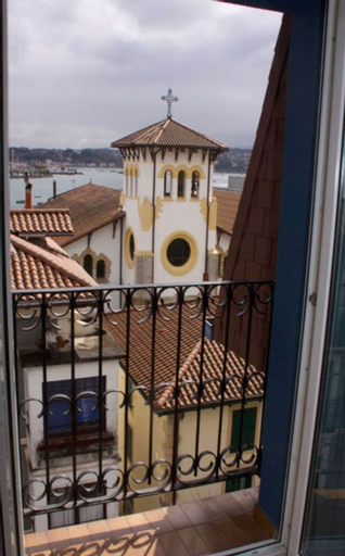 Exterior & Views 26