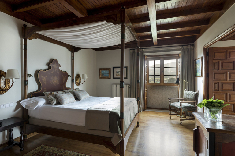 Bedroom 3, Parador De Tui, Pontevedra