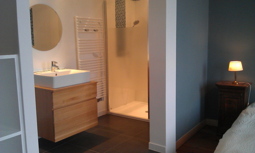 Bathroom, Le Dojo du Plessis, Charente