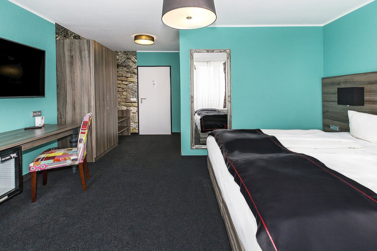 Bedroom 5, DORMERO Hotel München-Kirchheim Messe, München