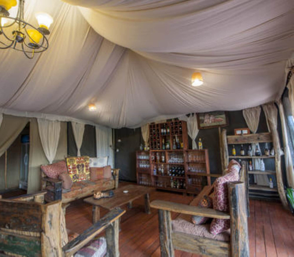 Others 4, Acacia Migration Camp Ndutu, Ngorongoro