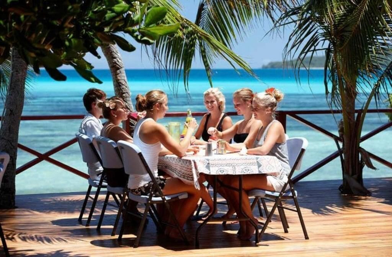 Others 5, Nabua Lodge Hidden Getaway, Ba