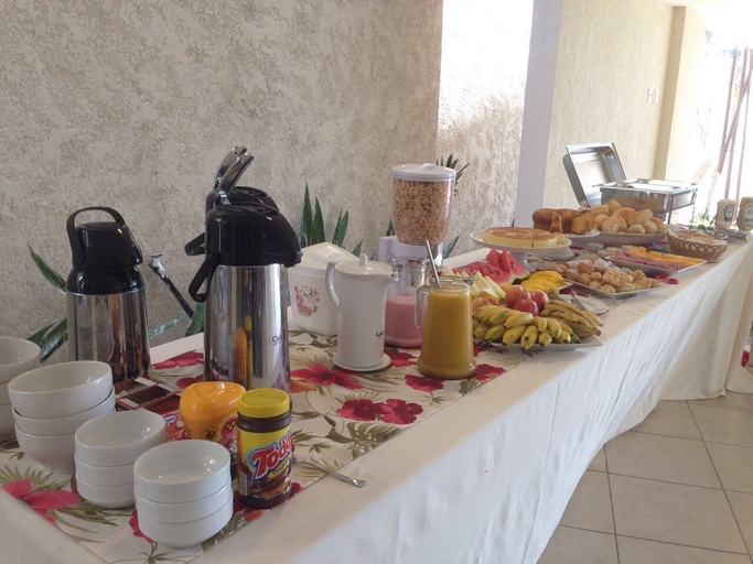 Food & Drinks 5, Residence Vespucci, Natal