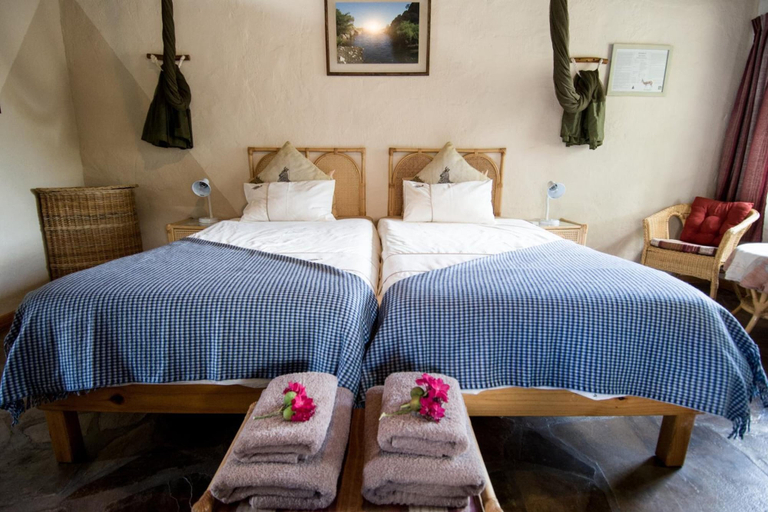 Bedroom 3, Etusis Lodge, Karibib
