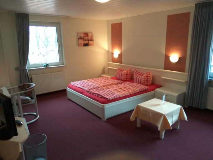 Bedroom 5, Gasthof am Markt, Ammerland