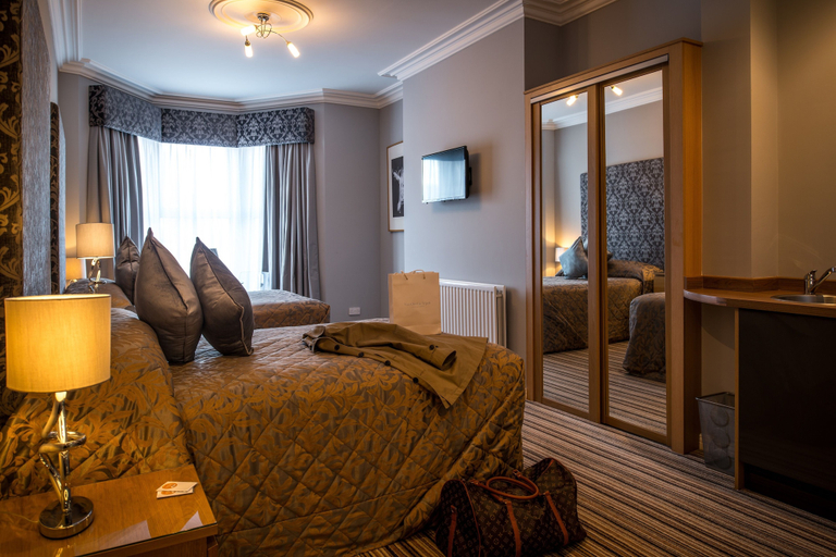 Bedroom 2, York House Hotel, North Tyneside