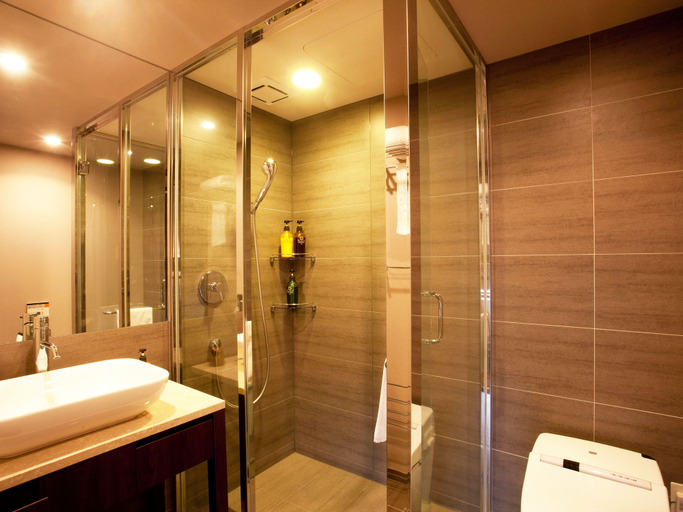 Bathroom 5, Hotel Hamahigashima Resort, Uruma
