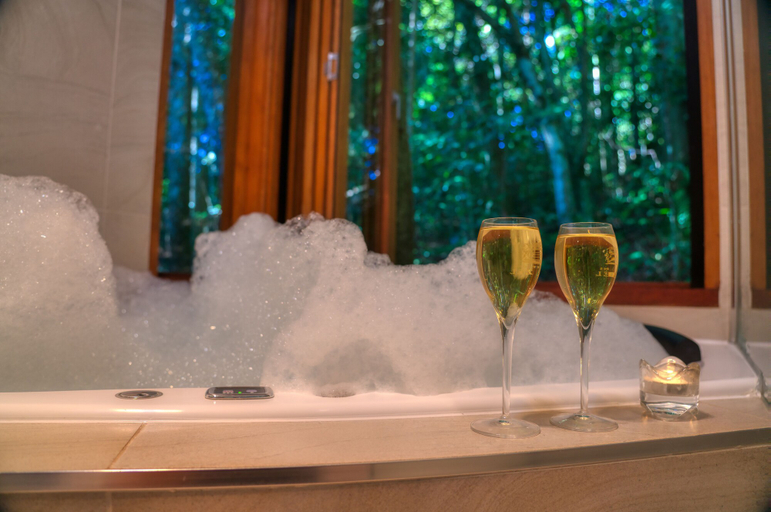 Bathroom 4, Narrows Escape Rainforest Retreat, Caloundra - Hinterland