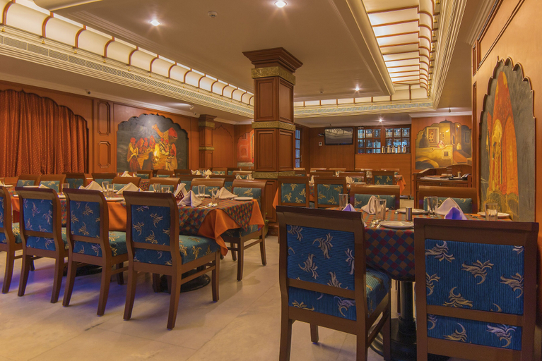 Food & Drinks 5, Hotel Annamalai International, Puducherry
