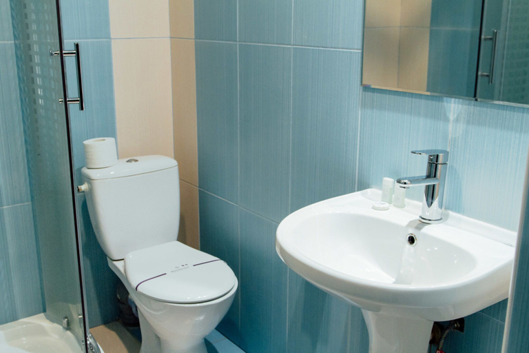 Bathroom 3, Korona Hotel, Boryspil's'ka