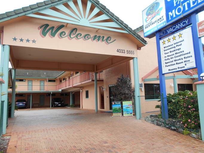 Exterior & Views 1, Cannon Park Motel, Cairns