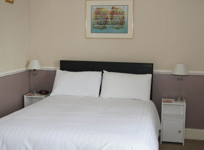 Bedroom 2, Bude Haven Hotel, Cornwall
