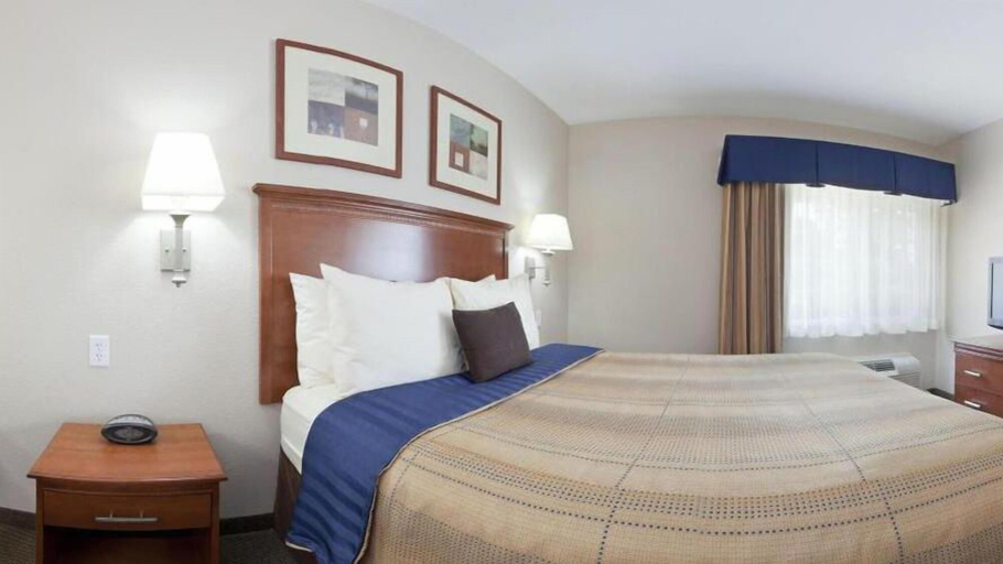 Bedroom 3, Extended Stay America Suites Houston Kingwood, Houston