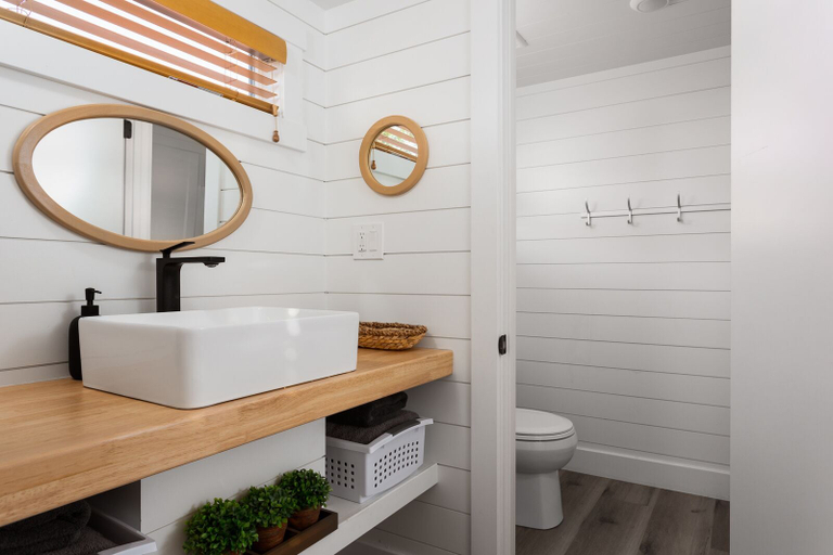 Bathroom 3, Zion's Tiny Getaway, Washington