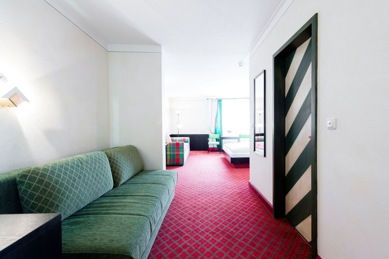 Bedroom 3, Hotel Schrofenstein, Landeck