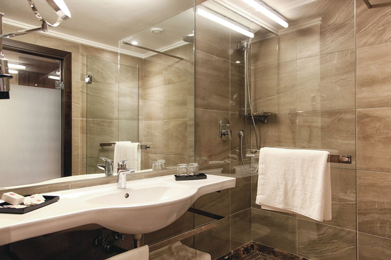 Bathroom 5, Hotel Riu Tikida Dunas - All Inclusive, Agadir-Ida ou Tanane
