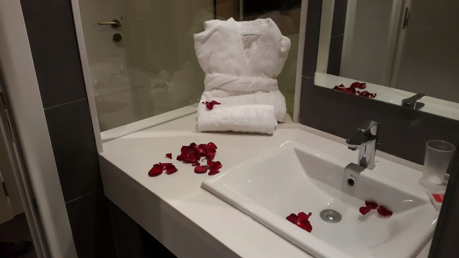 Bathroom 3, Relax Hôtel Oujda, Oujda Angad