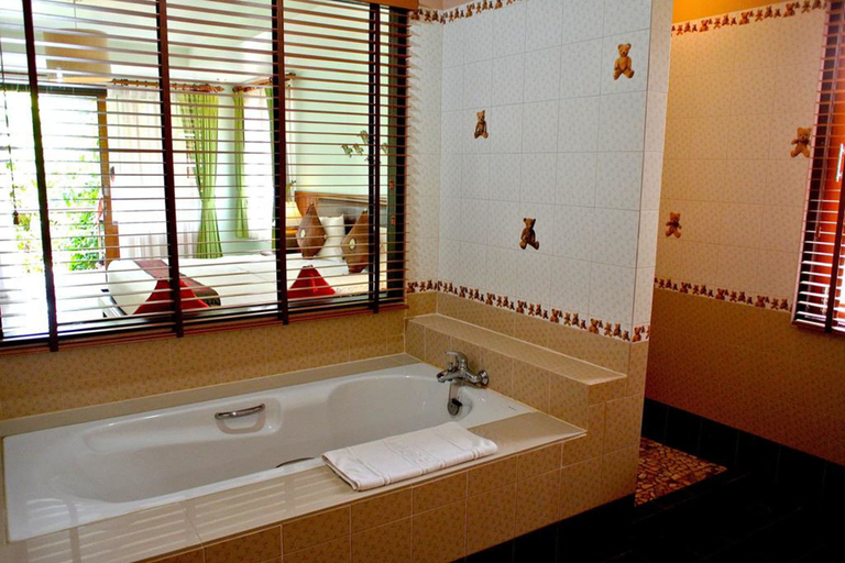 Bathroom 4, PS Thana Resort, Ko Samui