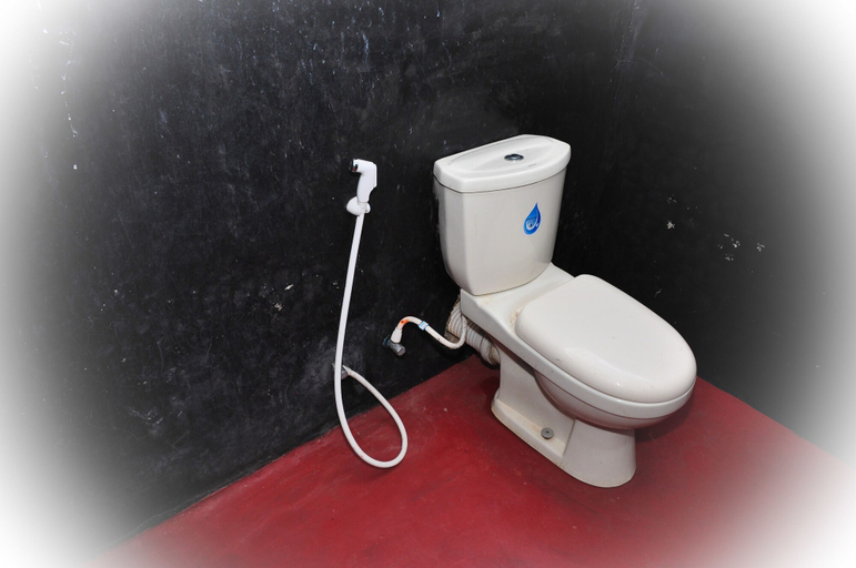 Bathroom 3, Pawansa Homestay, Palugaswewa